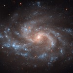 NGC 5548: توسع الكون