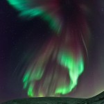 شفق قطبي مشهود فوق سماء النرويج