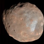فوبوس: قمر المريخ المنتهي