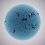 انفجارات على سطح الشمس الزرقاء