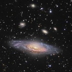 مجرة NGC 7331 وما وراءها