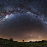 ثلاث مجرات فوق نيوزيلندا