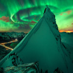 بصحبة الخضرة: شفق قطبي فوق النرويج