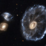 مجرة عجلة العربة من التلسكوب هابل