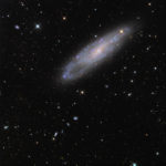 NGC 247 والأصدقاء