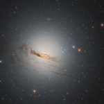 خيوط مجرة NGC 1947