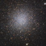 NGC 2419: المتجول بين المجرات